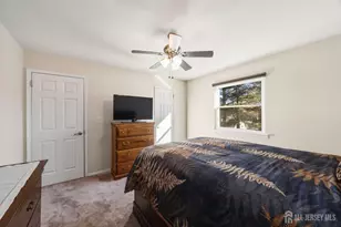 126 Leah Ct, South Brunswick Township, NJ 08810 - Photo 15