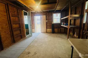 966 Bergen Ave, North Brunswick Township, NJ 08902 - Photo 29