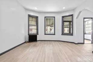 211 N 13th St, Newark, NJ 07107 - Photo 15