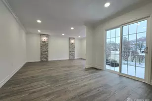 28 Rothwell Dr, Monroe Township, NJ 08831 - Photo 7