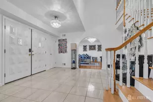 5 Peppermint Hill Rd, North Brunswick Township, NJ 08902 - Photo 3