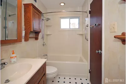4 Linden Lane S, Plainsboro Township, NJ 08536 - Photo 15