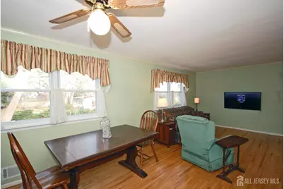 4 Linden Lane S, Plainsboro Township, NJ 08536 - Photo 7