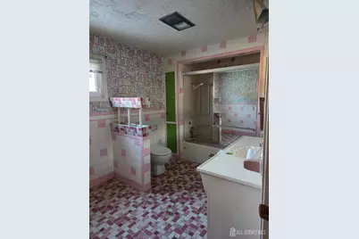 414 Main Street, Keansburg, NJ 07734 - Photo 15