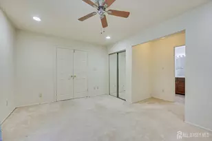 112 Appletree Ct, South Brunswick Township, NJ 08852 - Photo 17