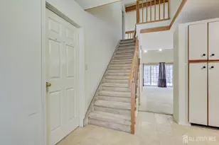 112 Appletree Ct, South Brunswick Township, NJ 08852 - Photo 3