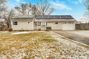 6 Woodrow Rd, South Brunswick Township, NJ 08824 - Photo 1