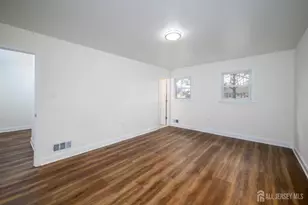 11 Navajo Rd, East Brunswick Township, NJ 08816 - Photo 19