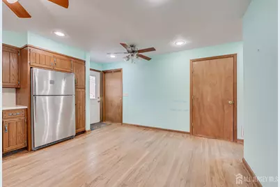 20 Longfield Road, New Brunswick, NJ 08901 - Photo 15