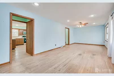 20 Longfield Road, New Brunswick, NJ 08901 - Photo 7