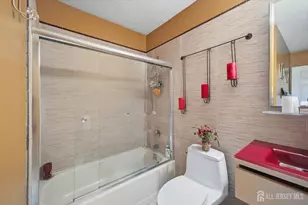 243 Wycoff Way W, East Brunswick Township, NJ 08816 - Photo 9