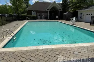 60 Forest Dr, Piscataway Township, NJ 08854 - Photo 19