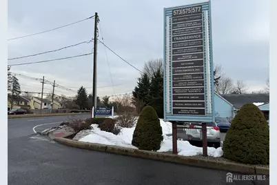 575 Cranbury Road #B7, East Brunswick Township, NJ 08816 - Photo 3