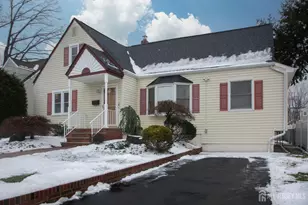 22 Mayfield Pl, Metuchen, NJ 08840 - Photo 33