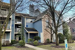 263 Crosspointe Dr, East Brunswick Township, NJ 08816 - Photo 1