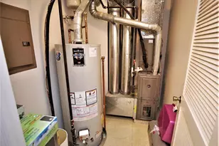 1303 Blossom Cir, South Brunswick Township, NJ 08810 - Photo 27