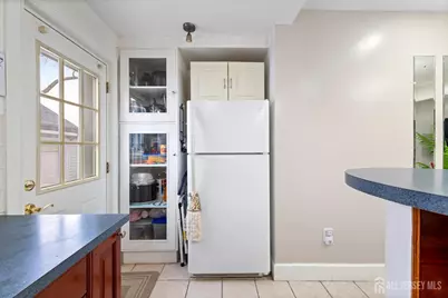 122 S Lincoln Avenue, Middlesex, NJ 08846 - Photo 13