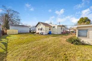 104 Roosevelt Ave, Old Bridge Township, NJ 08879 - Photo 21