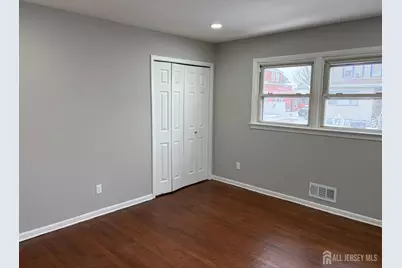 162 Holly Street, Port Reading, NJ 07064 - Photo 9