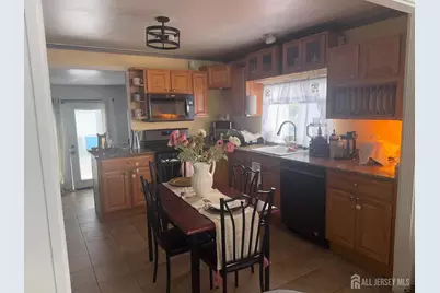 622 Hommann Avenue, Perth Amboy, NJ 08861 - Photo 13