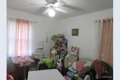 622 Hommann Avenue, Perth Amboy, NJ 08861 - Photo 9