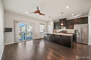 605 Bayside Ct, South Amboy, NJ 08879 - Photo 11