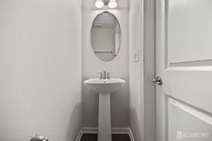 605 Bayside Ct, South Amboy, NJ 08879 - Photo 9