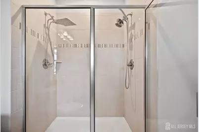 605 Bayside Court, South Amboy, NJ 08879 - Photo 23