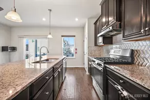 605 Bayside Ct, South Amboy, NJ 08879 - Photo 17