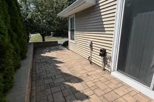 94 Driftwood Dr, Franklin Township, NJ 08873 - Photo 3