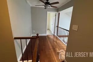 94 Driftwood Dr, Franklin Township, NJ 08873 - Photo 9