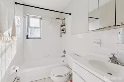 24 Woodedge Avenue #A8, Edison, NJ 08817 - Photo 21