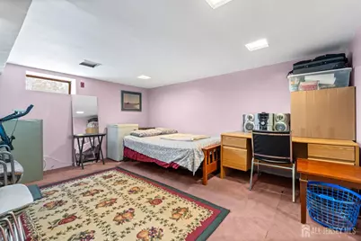 186 Metuchen Avenue, Woodbridge Township, NJ 07095 - Photo 27