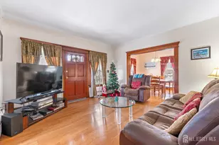 186 Metuchen Ave, Woodbridge Township, NJ 07095 - Photo 5