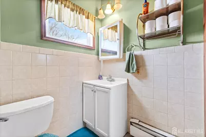 186 Metuchen Avenue, Woodbridge Township, NJ 07095 - Photo 25