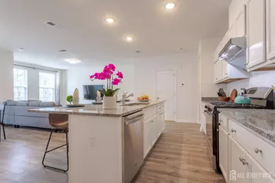 227 Park Lane, Dunellen, NJ 08812 - Photo 13