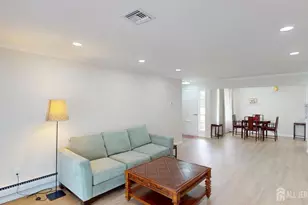 9C Aspen Plaza, Monroe Township, NJ 08831 - Photo 7