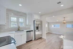 35 Kendall Dr, Sayreville, NJ 08859 - Photo 15