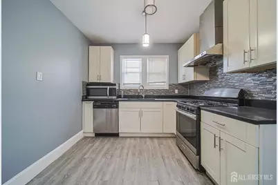 9 Rolfe Avenue, Highland Park, NJ 08904 - Photo 5