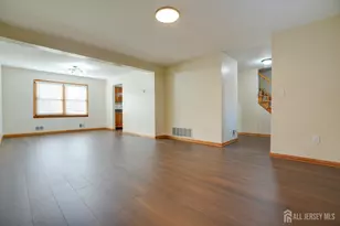 11 Lenox St, Edison, NJ 08817 - Photo 9