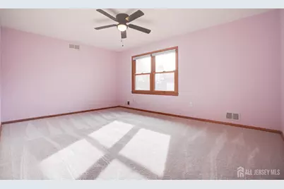 11 Lenox Street, Edison, NJ 08817 - Photo 25