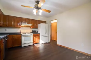 11 Lenox St, Edison, NJ 08817 - Photo 13