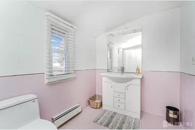 7 Walnut Lane, Sayreville, NJ 08859 - Photo 13