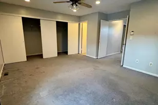 36 Upperbrook Ct, Sayreville, NJ 08859 - Photo 15