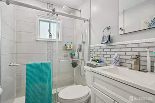 0-777 Barron Ave, Woodbridge Township, NJ 07095 - Photo 17