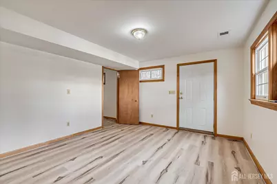 23 Cardownie Street, Edison, NJ 08817 - Photo 33