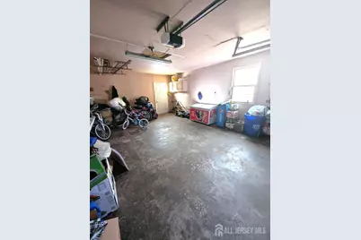 726 W Milton Avenue, Rahway, NJ 07065 - Photo 13