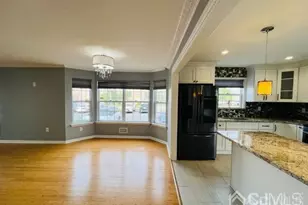 2201 Timber Ridge Ct, Sayreville, NJ 08859 - Photo 7