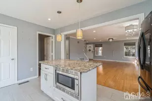 2201 Timber Ridge Ct, Sayreville, NJ 08859 - Photo 19