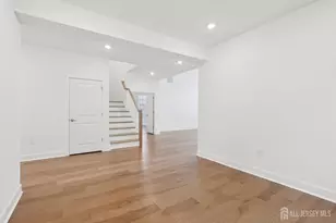 68 Fillmore Dr, Monroe Township, NJ 08831 - Photo 7